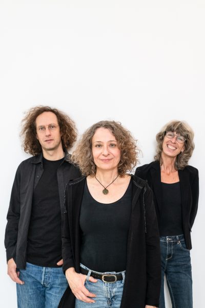 Barbara Jungfer Trio (for download, 1500x2250 pixel)